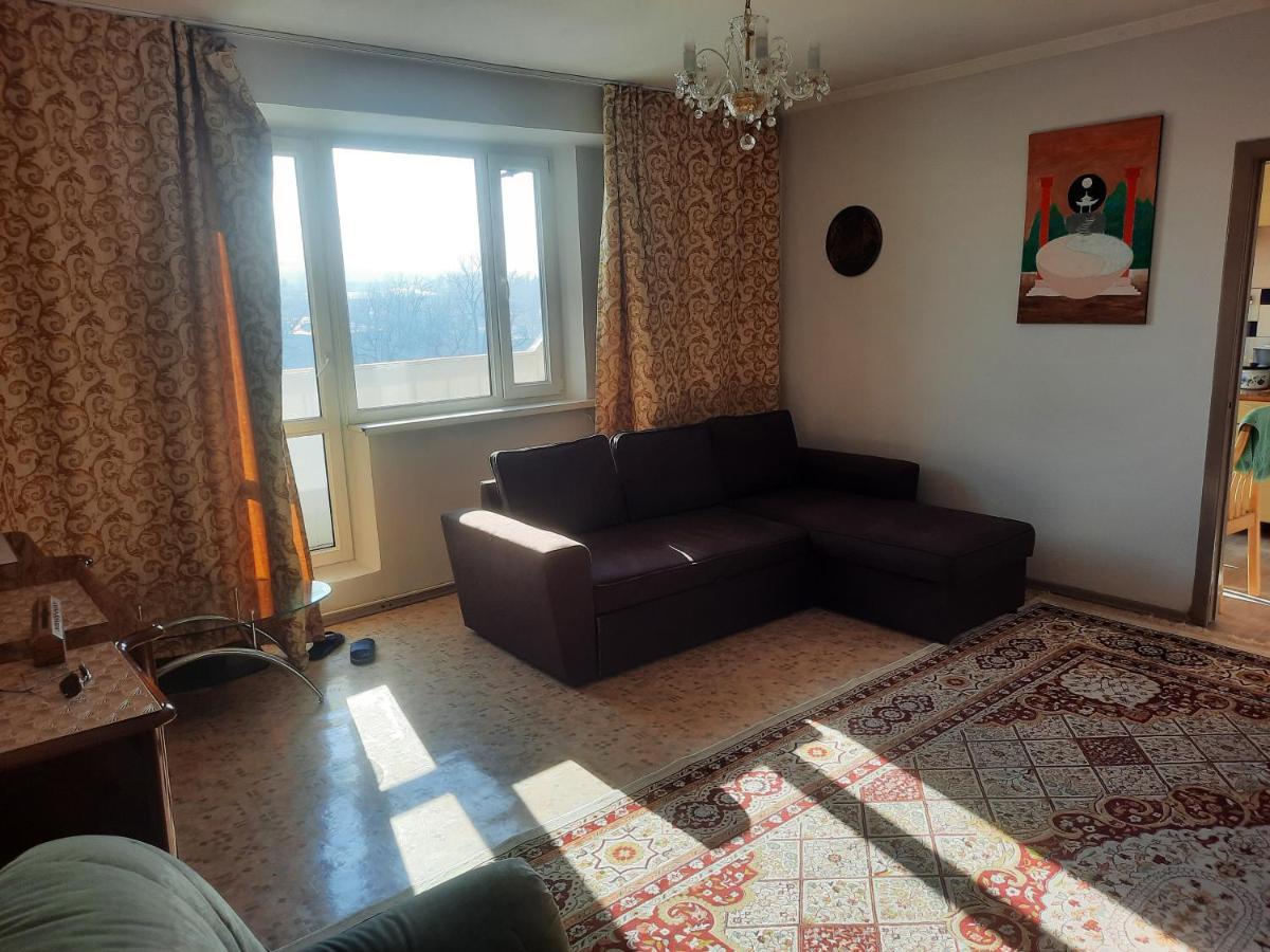 Apartment Shevchenko Panfilova Almaty
